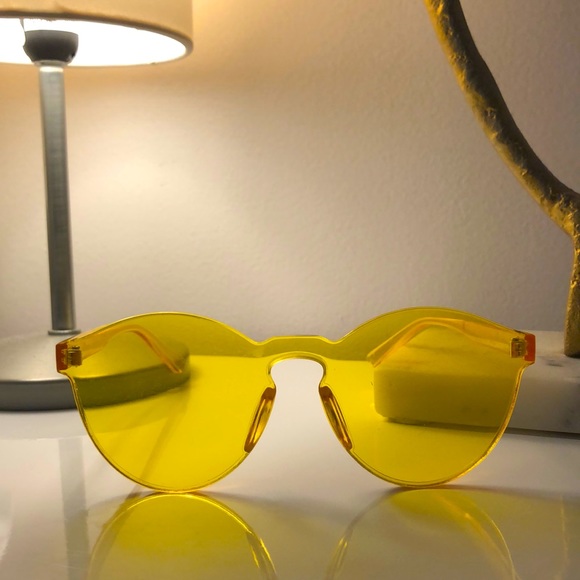 Circus by Sam Edelman Accessories - Yellow sunglasses